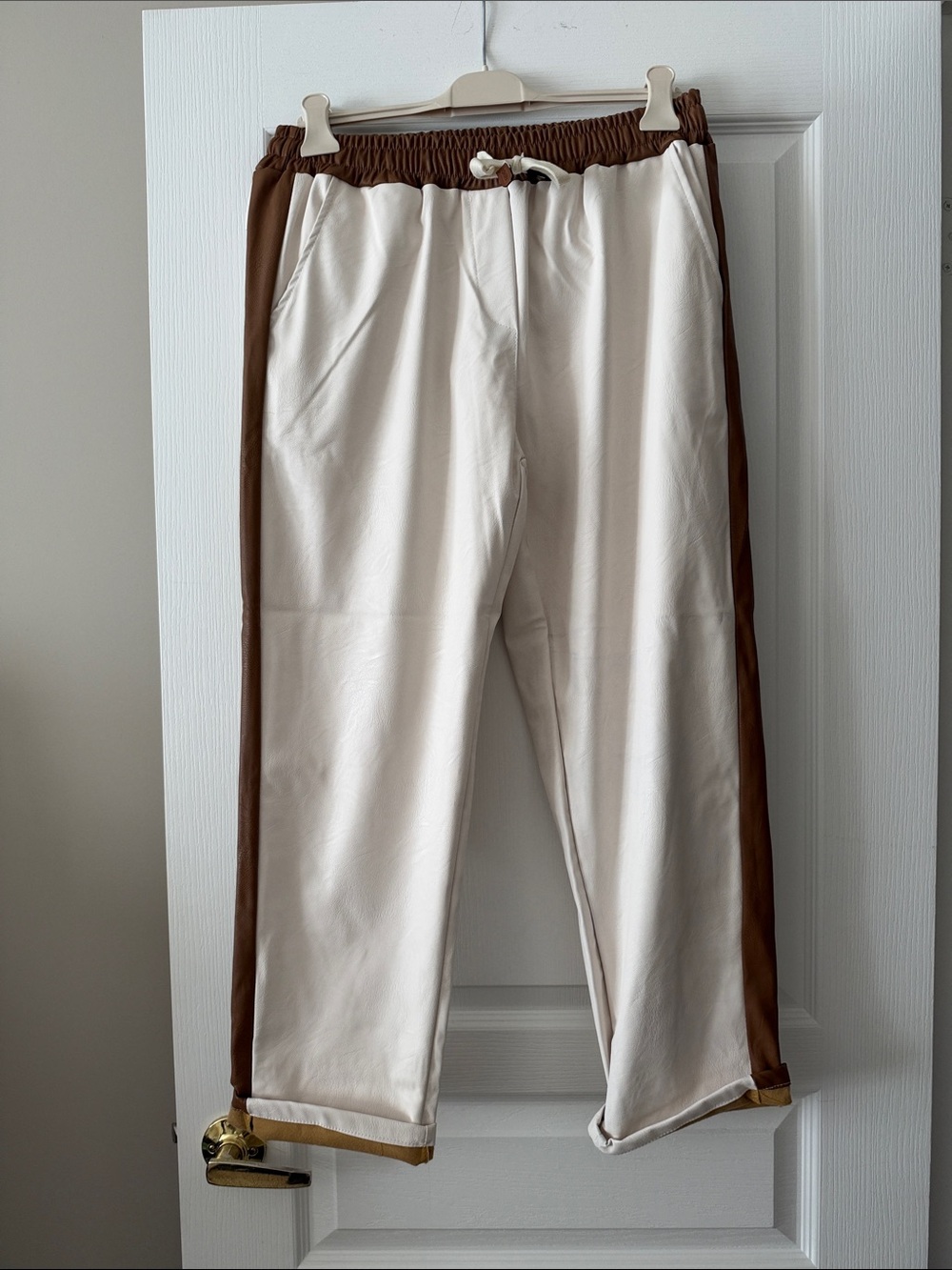 Women's Contrast Side-Stripe Track Pants - Cream & Brown